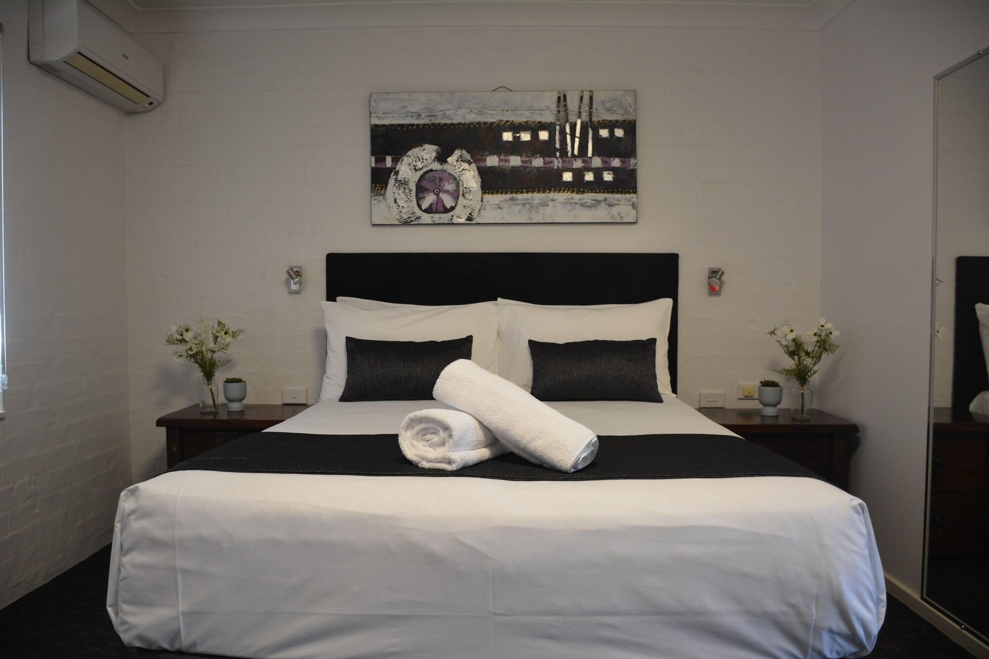 Marco Polo Motor Inn Тарий Екстериор снимка