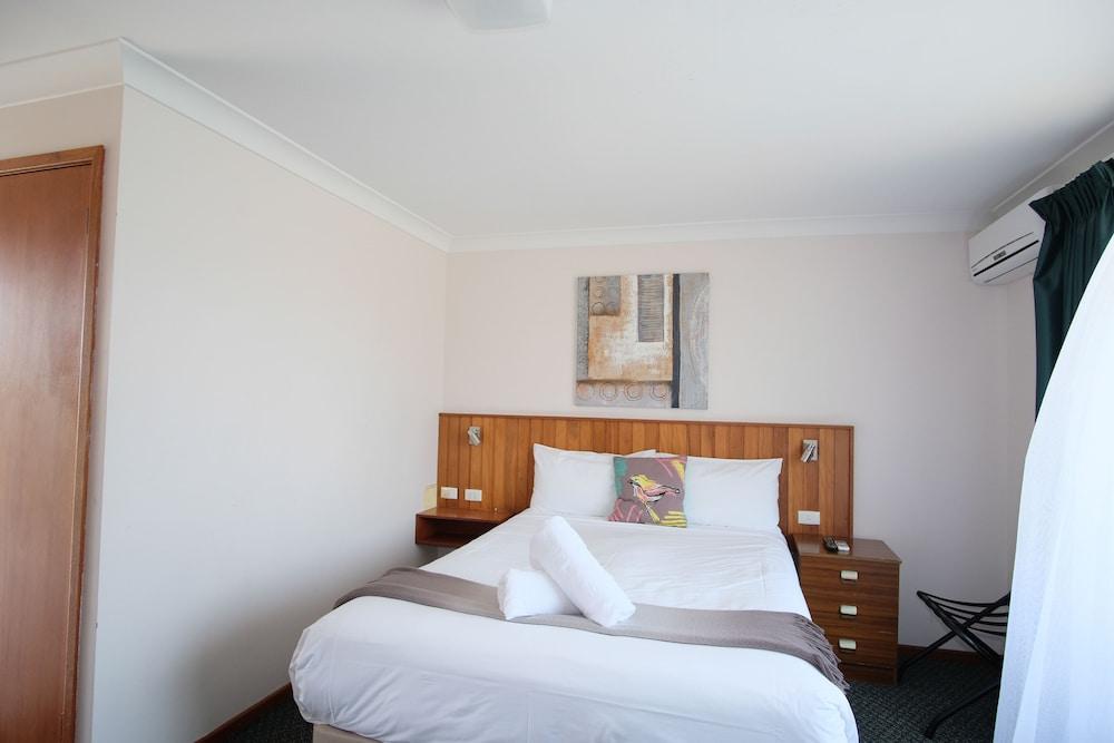 Marco Polo Motor Inn Тарий Екстериор снимка